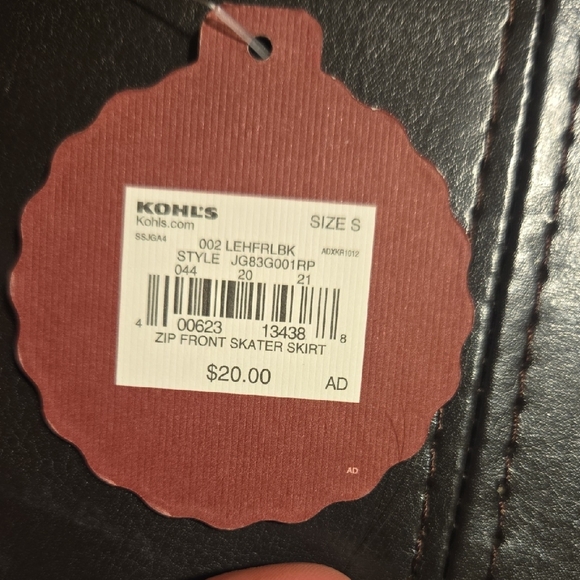 🔴SO Black Floral Skater Skirt - Picture 3 of 3